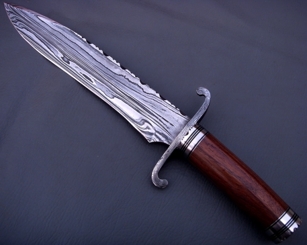 Damascus Bowie/Dagger Knife