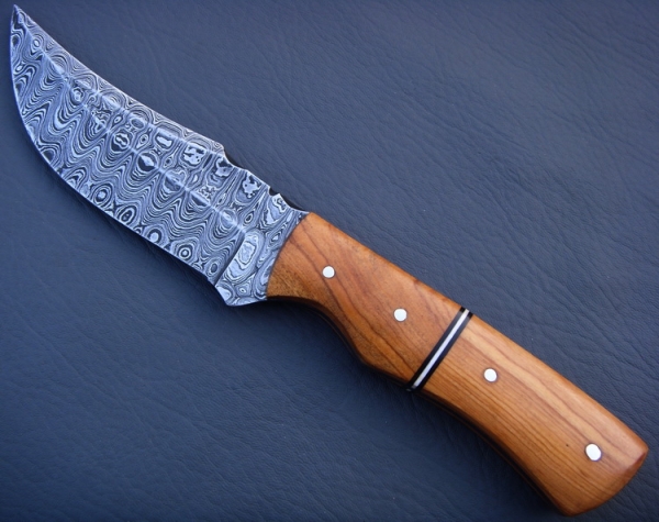 Damascus Hunting Knife