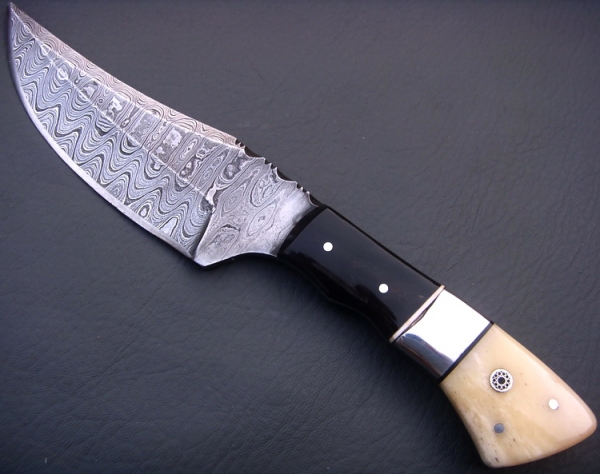 Damascus Hunting Knife