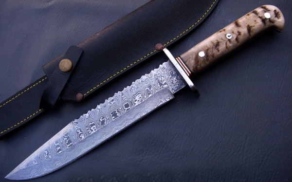 Damascus Bowie/Dagger Knife