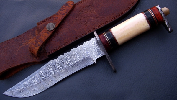 Damascus Bowie/Dagger Knife