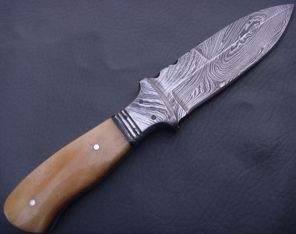 Damascus Hunting Knife