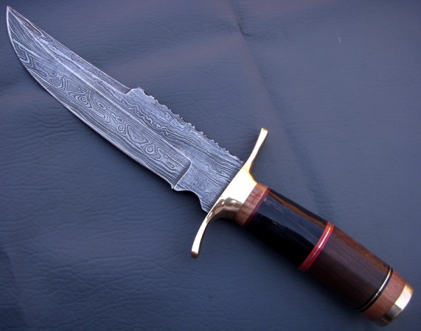 Damascus Bowie/Dagger Knife