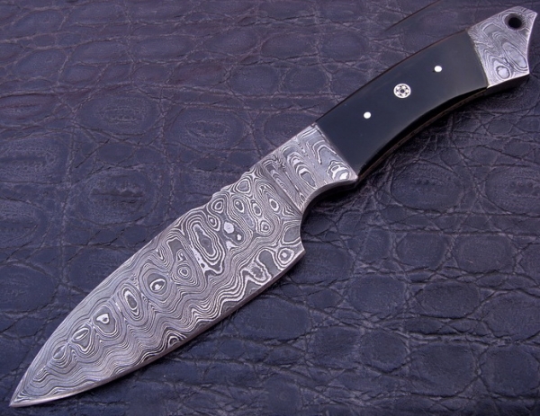 Damascus Hunting Knife