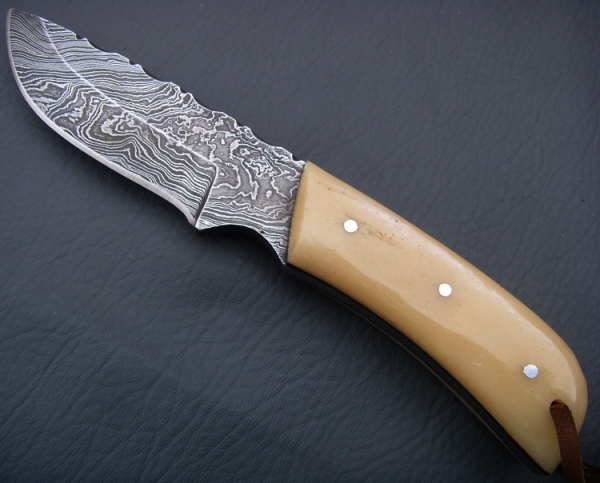 Damascus Hunting Knife